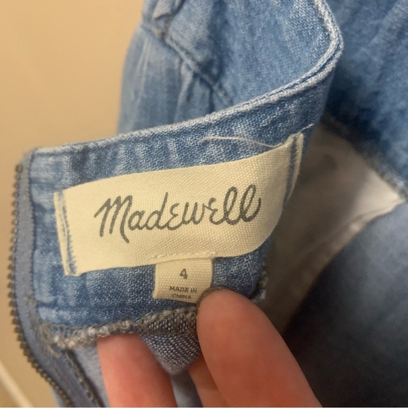 Madewell Denim Apron Bow-Back Jumpsuit in Ronda Wash Size 4 - Picture 11 of 13